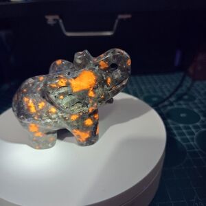 UV reactive Yooperlite Trunk up Elephant Figurine